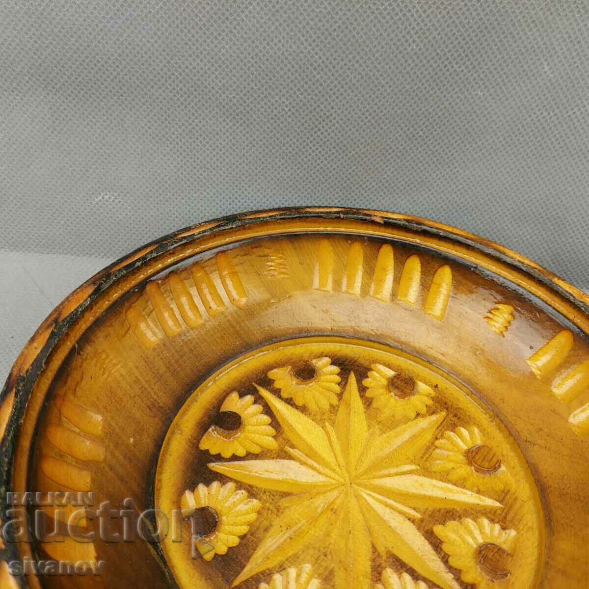 Доставка на Интересна дървена купа дърворезба #0649 Доставка на Интересна дървена купа дърворезба #0649