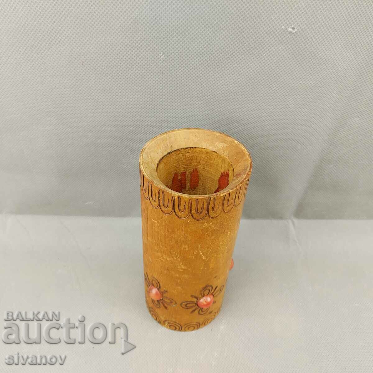 Аукцион Интересен дървен моливник #0654 Аукцион Интересен дървен моливник #0654