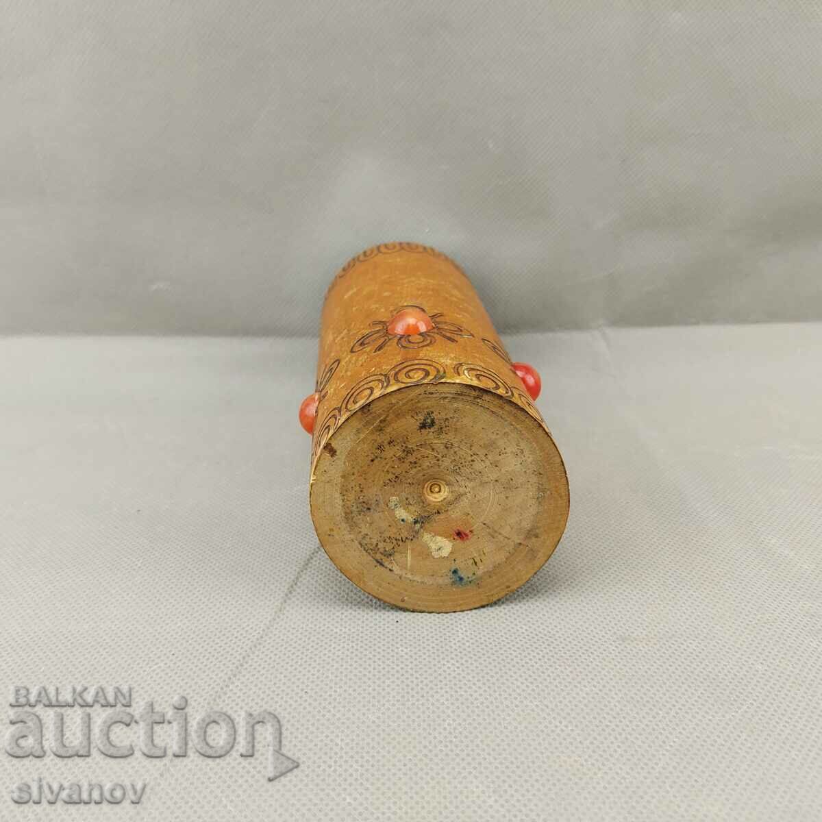 Доставка на Интересен дървен моливник #0654 Доставка на Интересен дървен моливник #0654