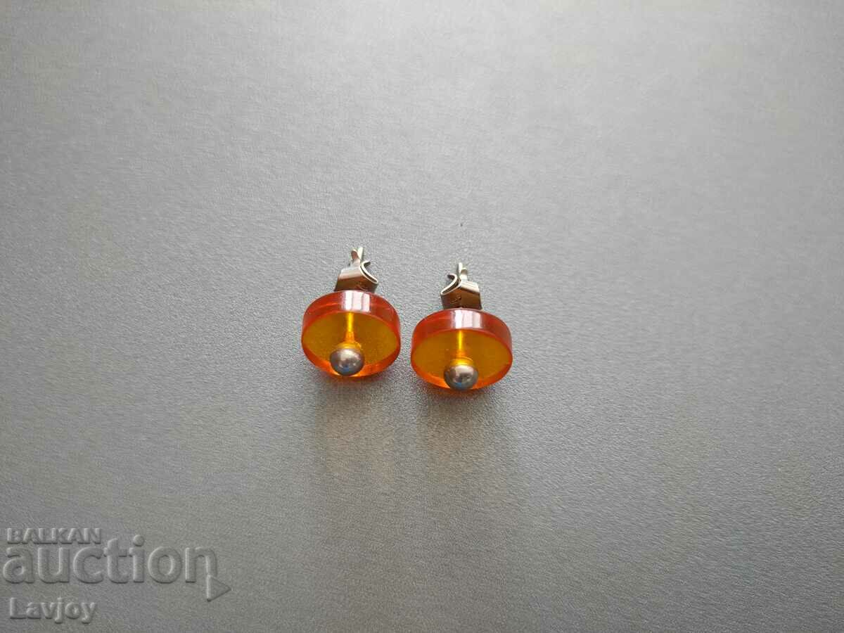 Delivery of Old earrings