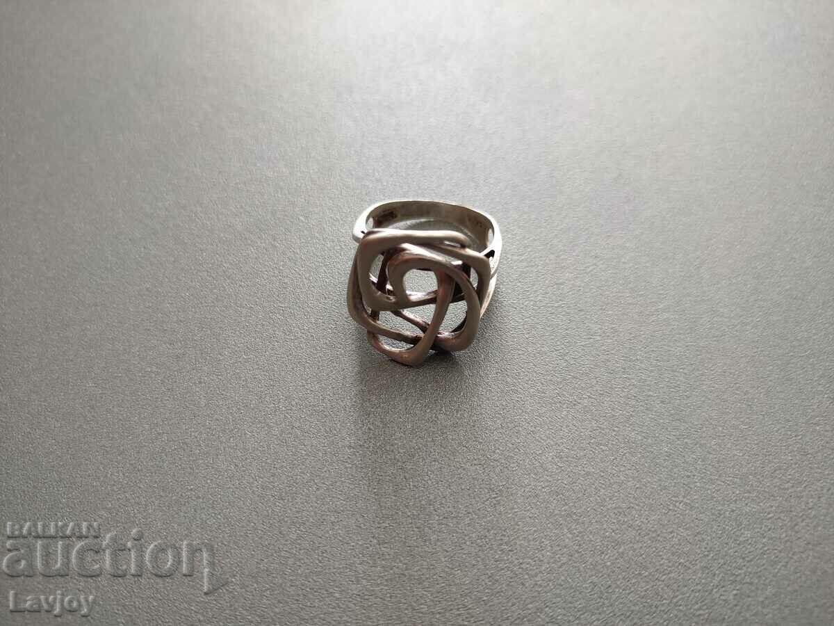 Auction Rose - old ladies silver ring Auction Rose - old ladies silver ring