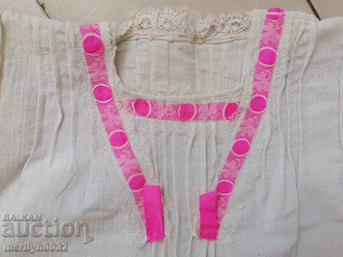 Old women's shirt with hand embroidery lace chaise costume sukman with price 105.00 BGN | € 53.69 Old women's shirt with hand embroidery lace chaise costume sukman with price 105.00 BGN | € 53.69