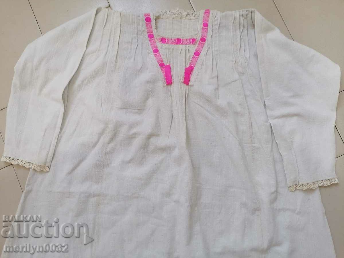 Auction Old women's shirt with hand embroidery lace chaise costume sukman Auction Old women's shirt with hand embroidery lace chaise costume sukman