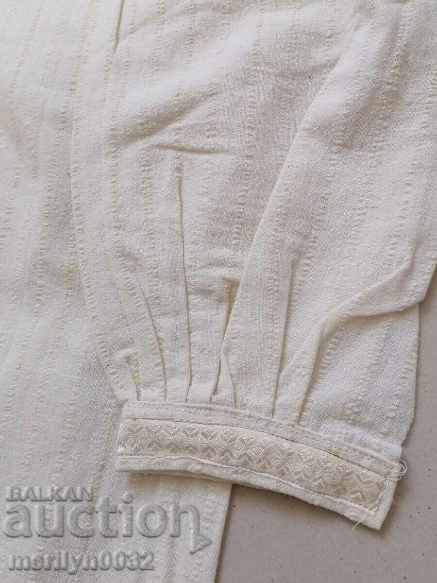 Old men's kenara shirt hand-woven embroidered costume with price 69.00 BGN | € 35.28 Old men's kenara shirt hand-woven embroidered costume with price 69.00 BGN | € 35.28