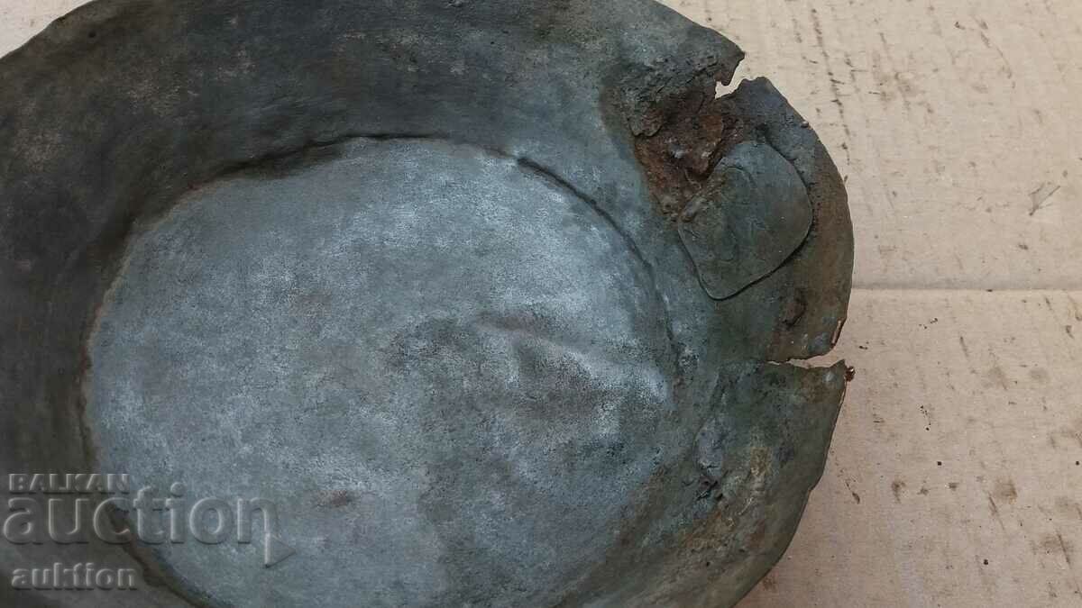 Παράδοση ΣΦΥΡΗΤΟ ΧΑΛΚΙΝΟ ΤΑΨΙ, ΠΑΝΕΡ, ΣΑΛΤΣΑ ΜΠΟΛ Παράδοση ΣΦΥΡΗΤΟ ΧΑΛΚΙΝΟ ΤΑΨΙ, ΠΑΝΕΡ, ΣΑΛΤΣΑ ΜΠΟΛ