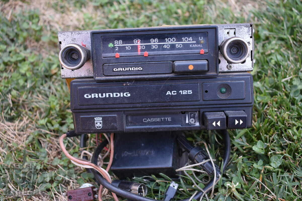 Livrarea Radio casetofon auto GRUNDIG