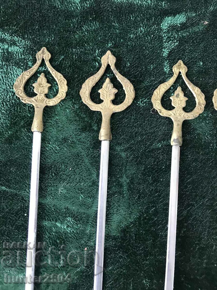 Grilling skewers - marked, Turkey with price 34.95 BGN | € 17.87 Grilling skewers - marked, Turkey with price 34.95 BGN | € 17.87