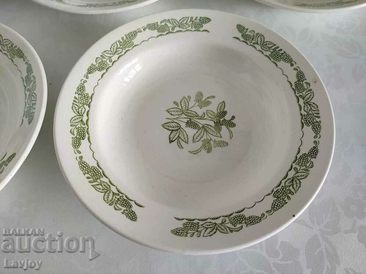 Auction Old porcelain dishes Auction Old porcelain dishes