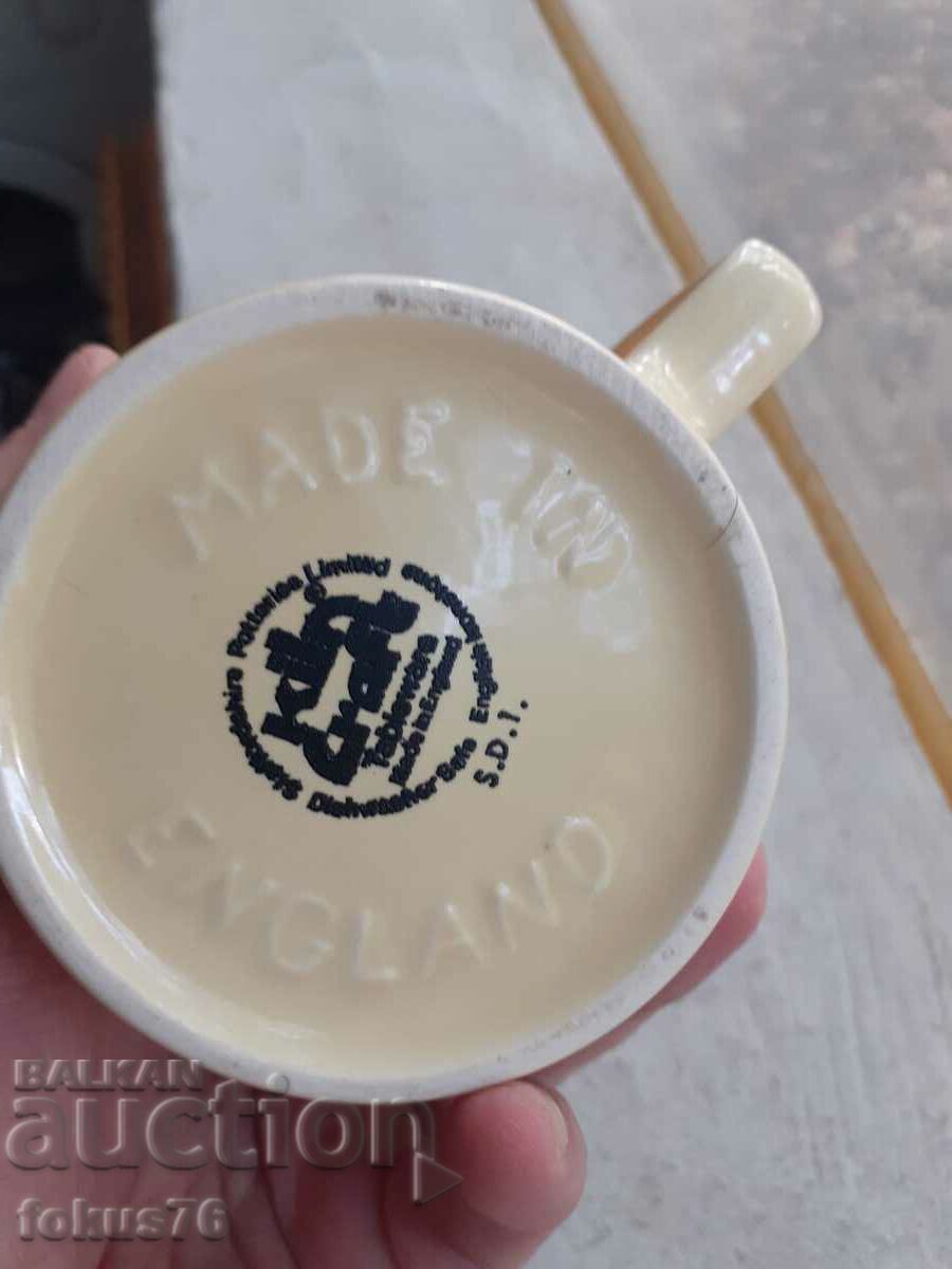 Cana de colecție din porțelan englezesc Charles și Diana - 5 Cana de colecție din porțelan englezesc Charles și Diana - 5