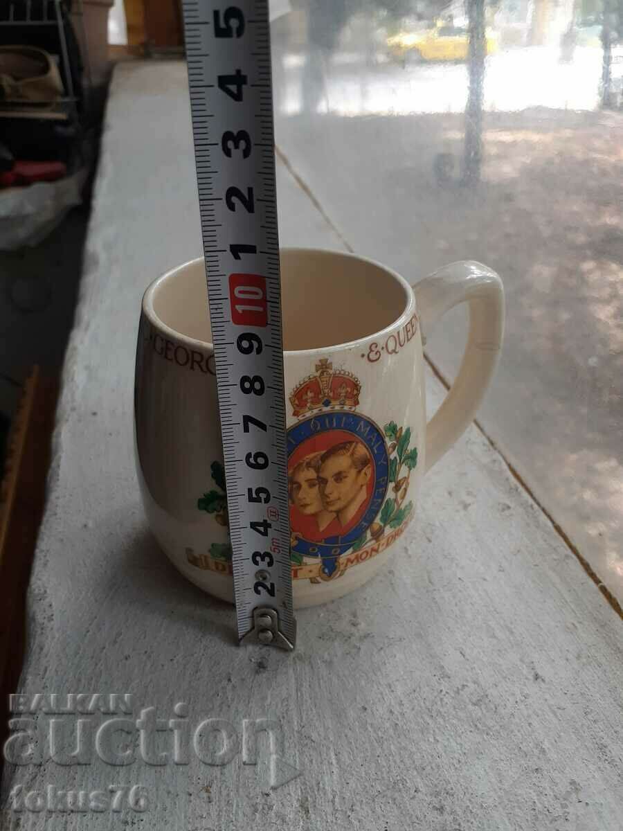 English porcelain collector's mug - 5 English porcelain collector's mug - 5