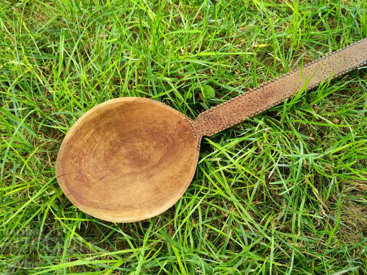 Large wooden pyrographed spoon with price 30.00 BGN | € 15.34 Large wooden pyrographed spoon with price 30.00 BGN | € 15.34