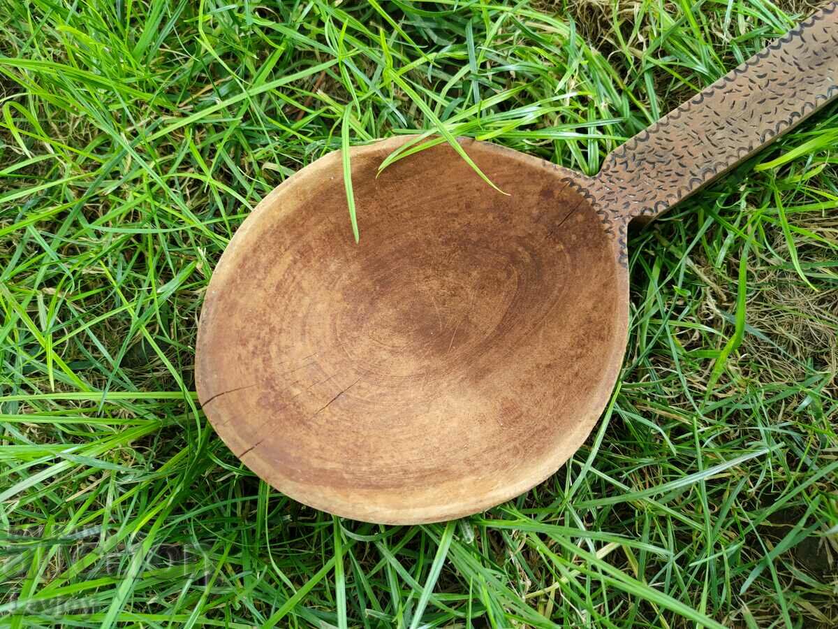 Large wooden pyrographed spoon - 7 Large wooden pyrographed spoon - 7