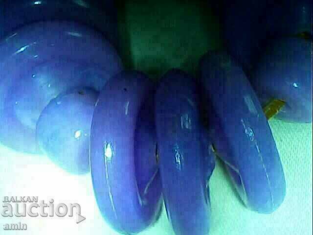 Auction  beautiful old necklace