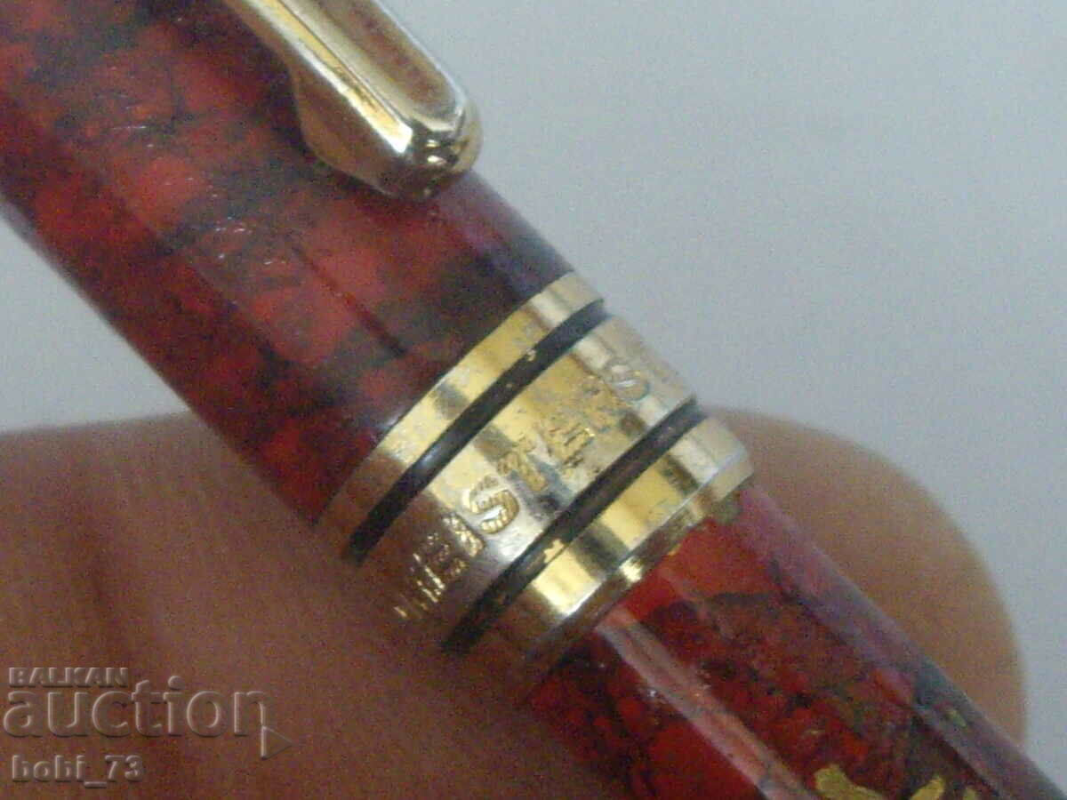 Delivery of Montblan fountain pen.