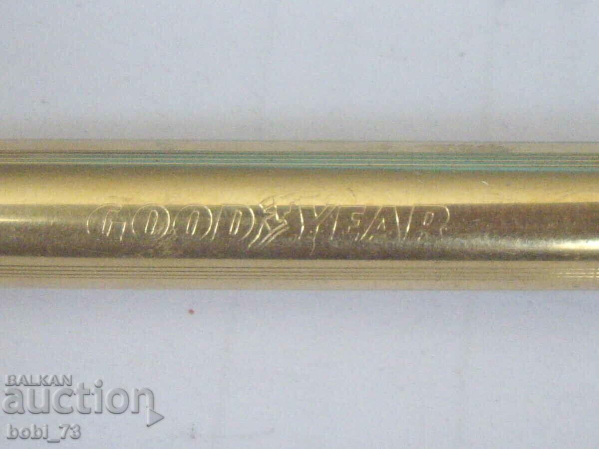 Auction  Sheapffer gold-plated pen