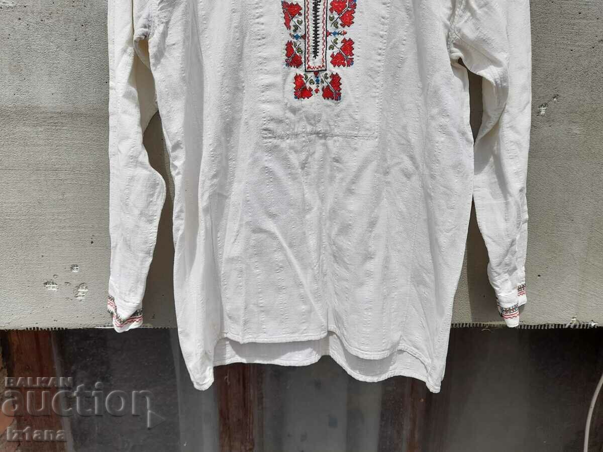 Δημοπρασία Αντρικά Πουκάμισα Μεσαίων Πουκάμισα