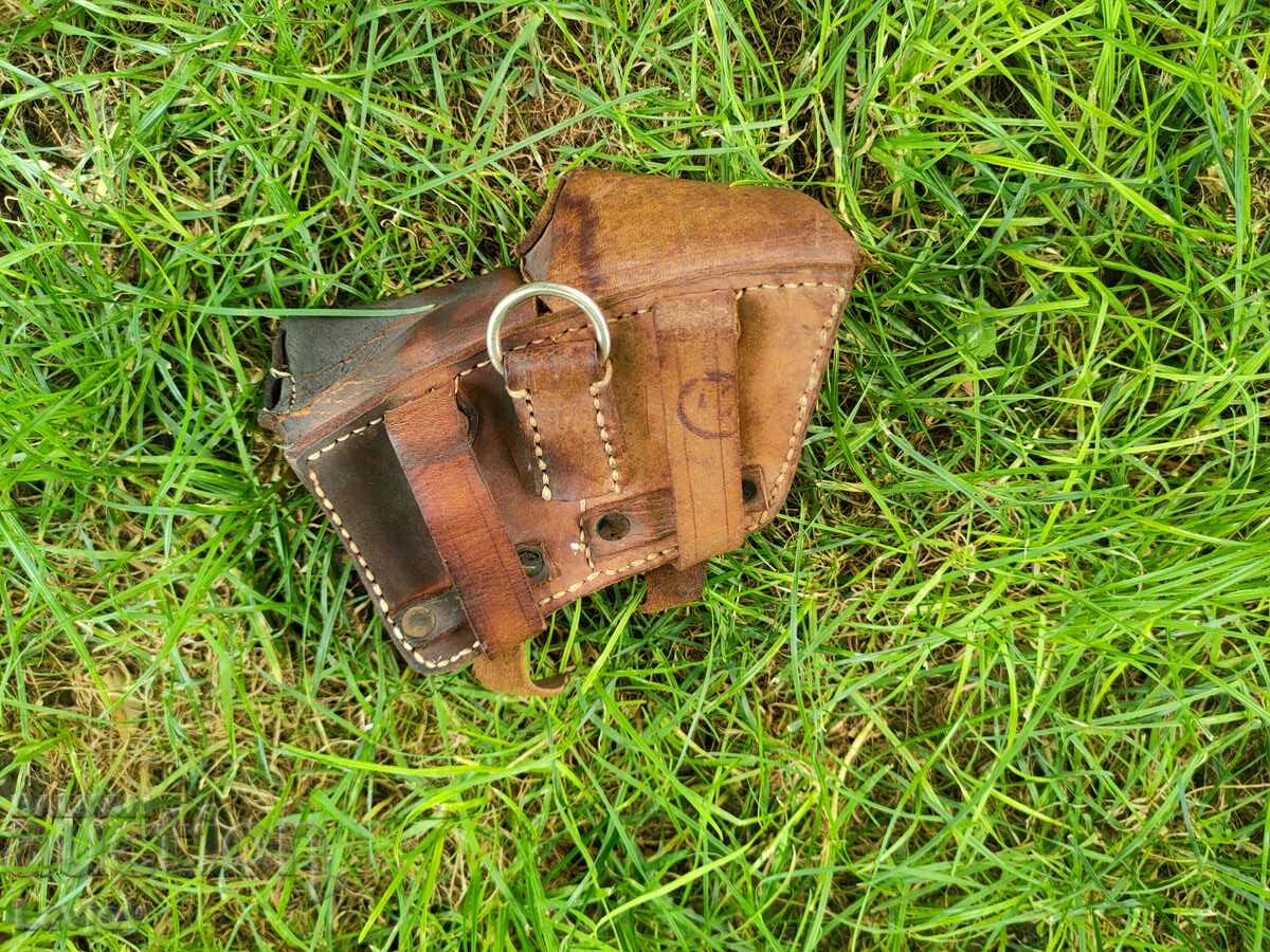 Auction Palaska natural leather WW 1 Auction Palaska natural leather WW 1