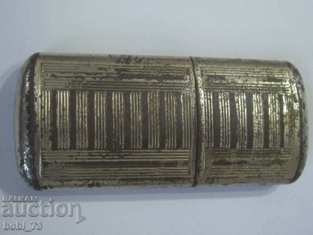 WWII Ace Lighter. with price 220.00 BGN | € 112.48 WWII Ace Lighter. with price 220.00 BGN | € 112.48