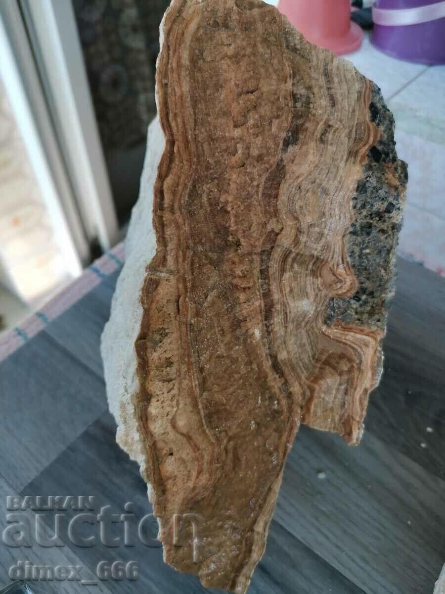 Marble Onyx, Calcite, Aragonite with price 35.00 BGN | € 17.90 Marble Onyx, Calcite, Aragonite with price 35.00 BGN | € 17.90