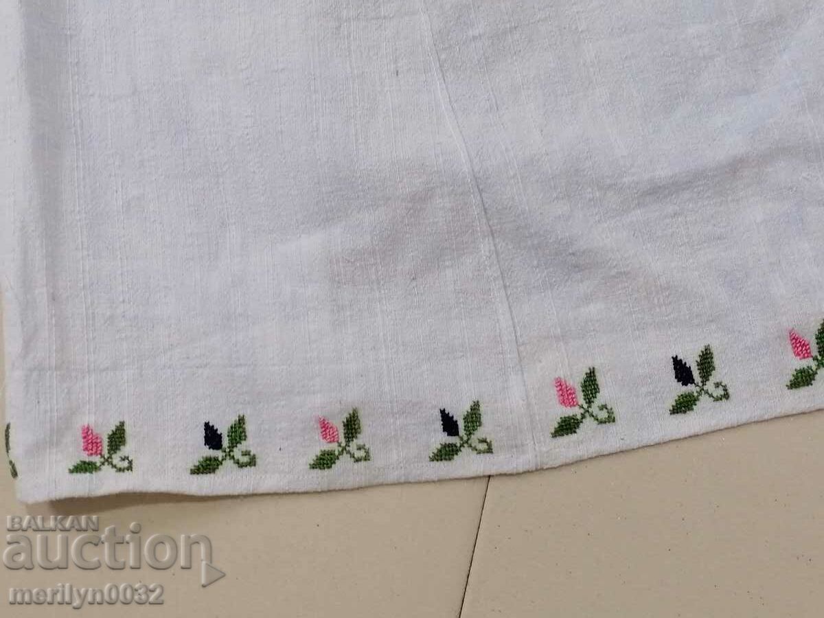 Delivery of Old women's shirt with hand embroidery lace chaise costume sukman Delivery of Old women's shirt with hand embroidery lace chaise costume sukman