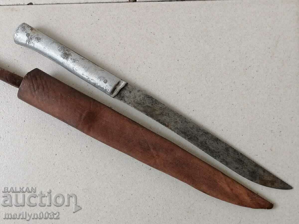 Auction Old shepherd's butcher's knife with kaniya karakulak dagger Auction Old shepherd's butcher's knife with kaniya karakulak dagger