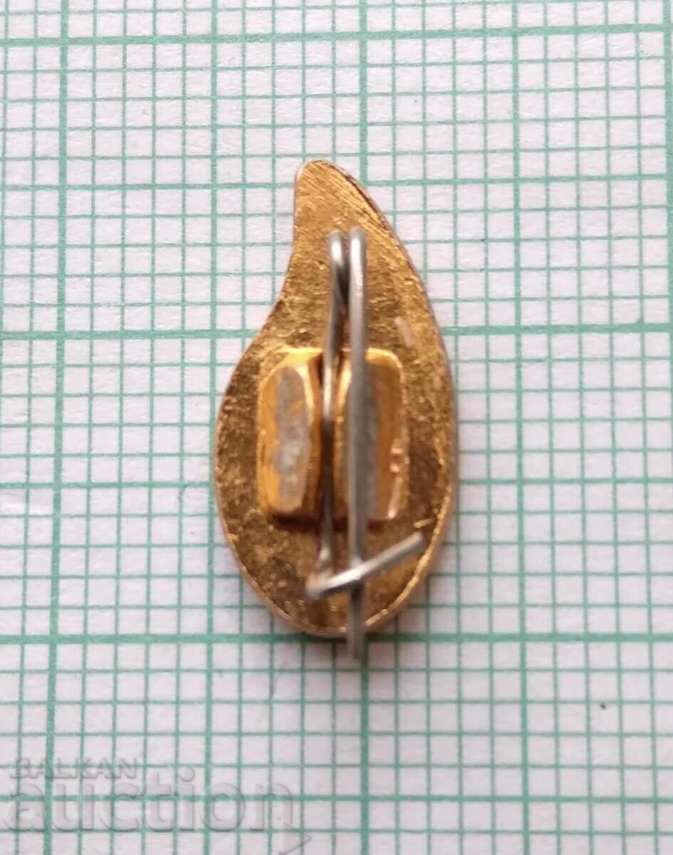 Auction 13761 Badge - Red Cross Auction 13761 Badge - Red Cross