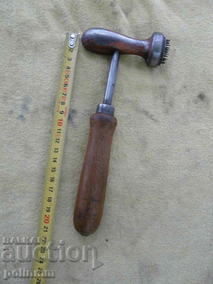 Rare Sarasian Tool - 69
