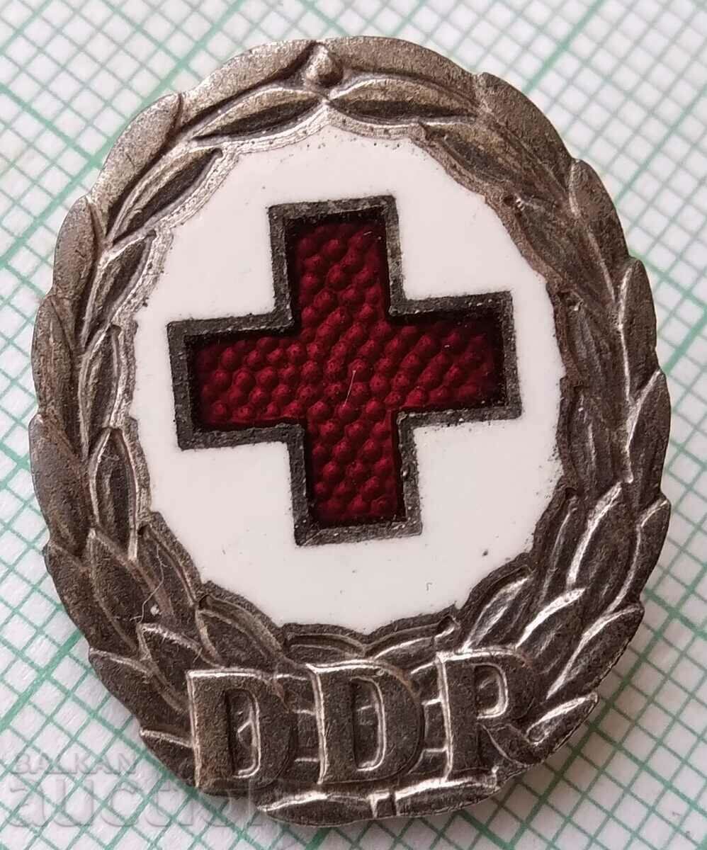 13796 Red Cross DDR East Germany - Enamel with price 10.00 BGN | € 5.11 13796 Red Cross DDR East Germany - Enamel with price 10.00 BGN | € 5.11