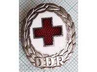13796 Red Cross DDR East Germany - Enamel