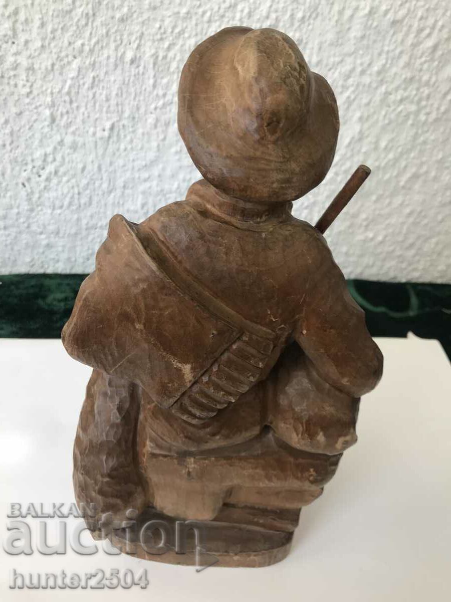 Delivery of Boy with spike-wood31 cm Delivery of Boy with spike-wood31 cm