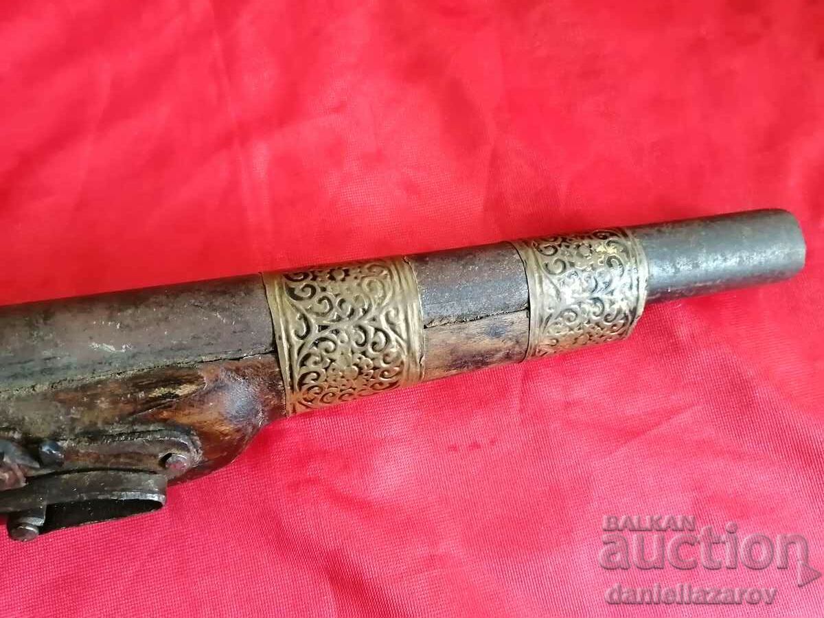 Star Kremochen Pishtov, Pistolet, Kremaklia - 5 Star Kremochen Pishtov, Pistolet, Kremaklia - 5