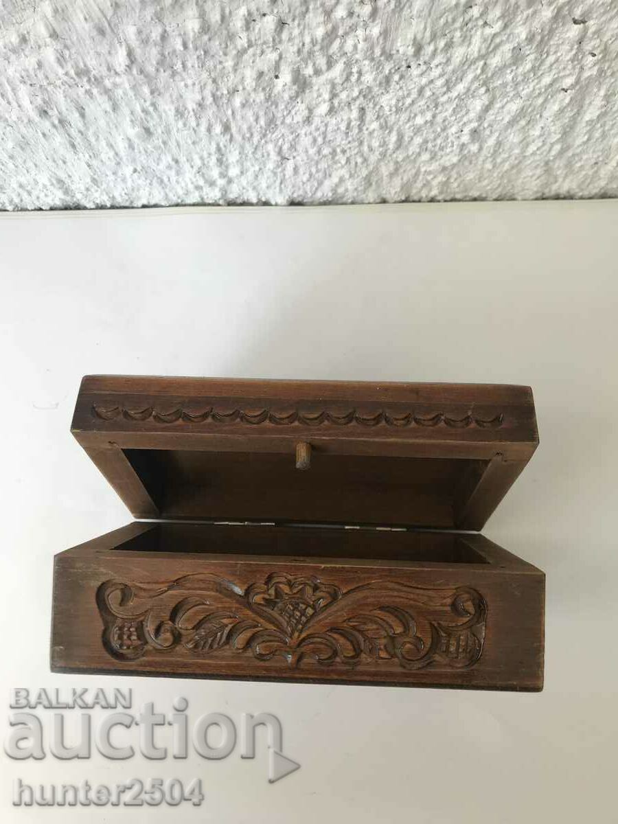 Cutie de lemn 13/7,5/5cm cu preț 19.95 BGN | € 10.20