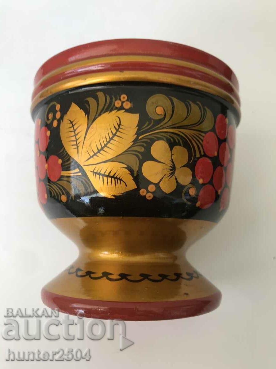 Cupa-8,5/8,5 cm.URSS, lemn cu preț € 10.95 | 21.42 BGN