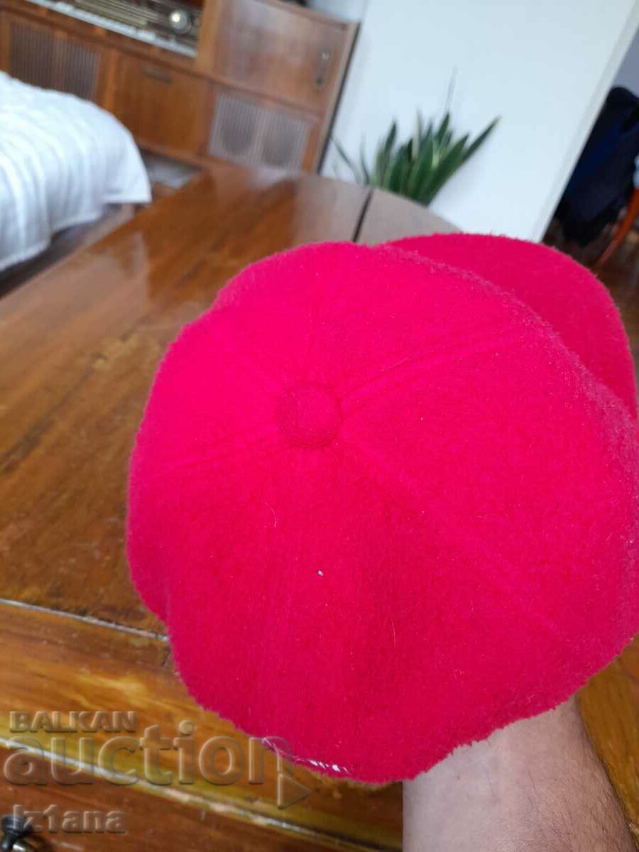 Livrarea O pălărie veche Marlboro