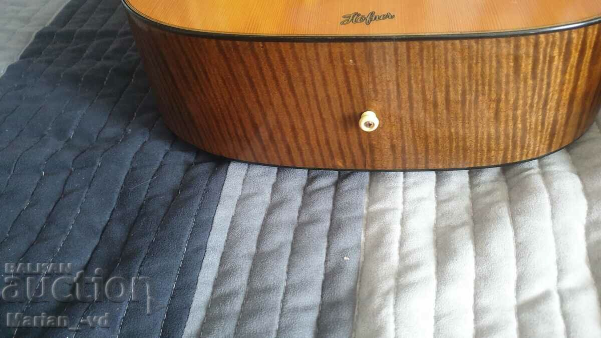 Auction Hofner guitar • Anno Made in Germany -1978 year Auction Hofner guitar • Anno Made in Germany -1978 year