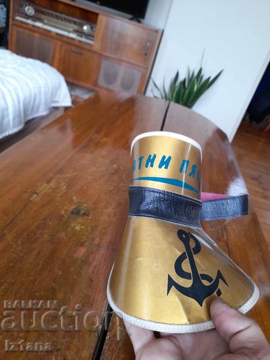 Auction Old hat, Golden Sands visor Auction Old hat, Golden Sands visor