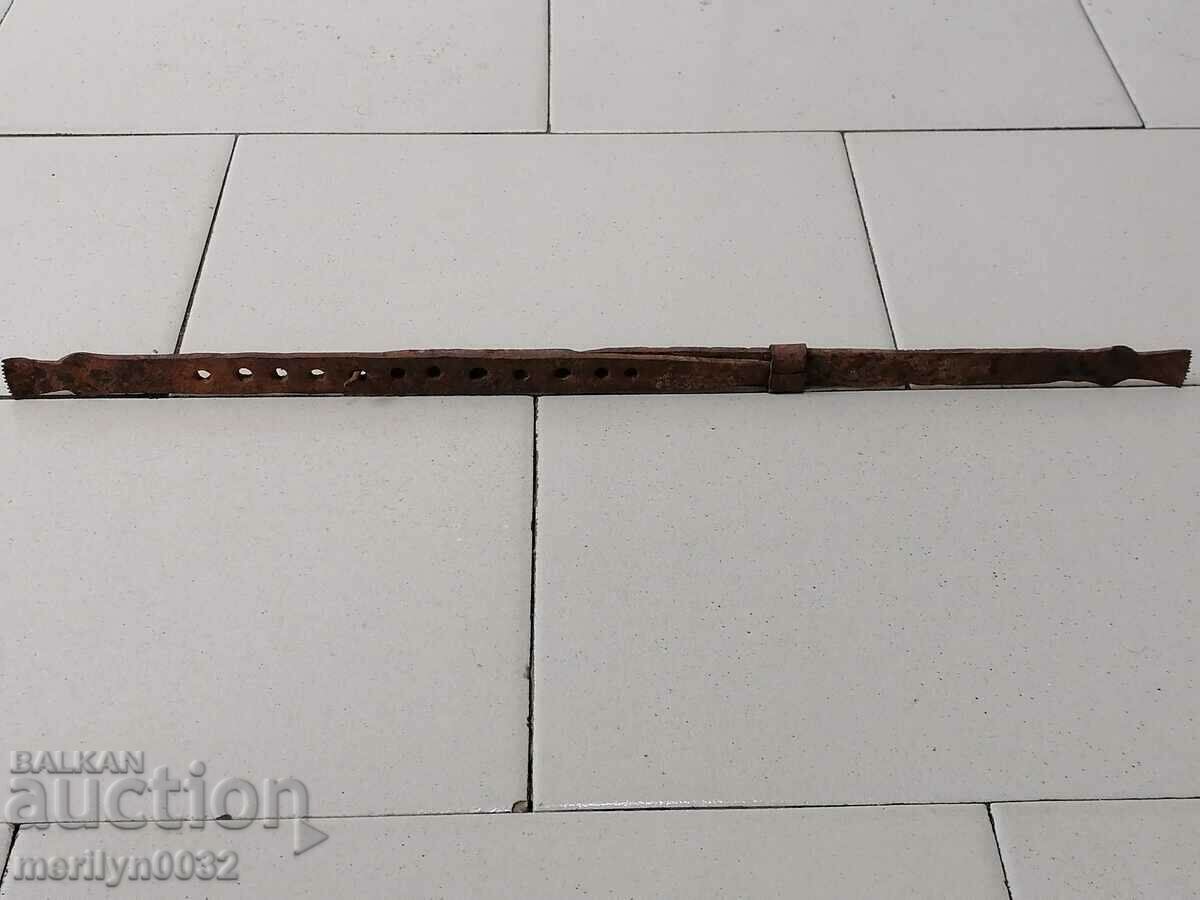 Old wrought yardstick, wrought iron, cloth yardstick, measure with price 43.00 BGN | € 21.99 Old wrought yardstick, wrought iron, cloth yardstick, measure with price 43.00 BGN | € 21.99