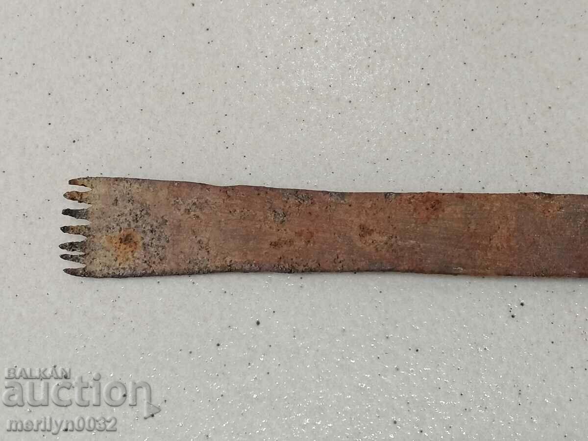 Livrarea Vechi forjat unitate de măsură, din fier forjat, o măsură de măsură pânză Livrarea Vechi forjat unitate de măsură, din fier forjat, o măsură de măsură pânză