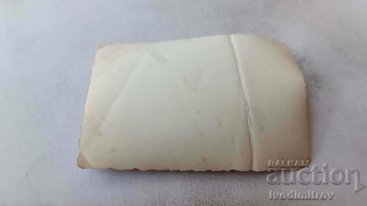 Photo Men women and children on the beach with price 1.65 BGN | € 0.84 Photo Men women and children on the beach with price 1.65 BGN | € 0.84