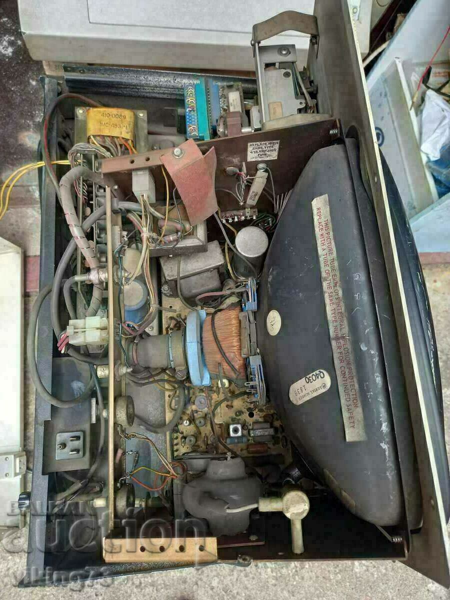 Delivery of WANG 2200, configuration.