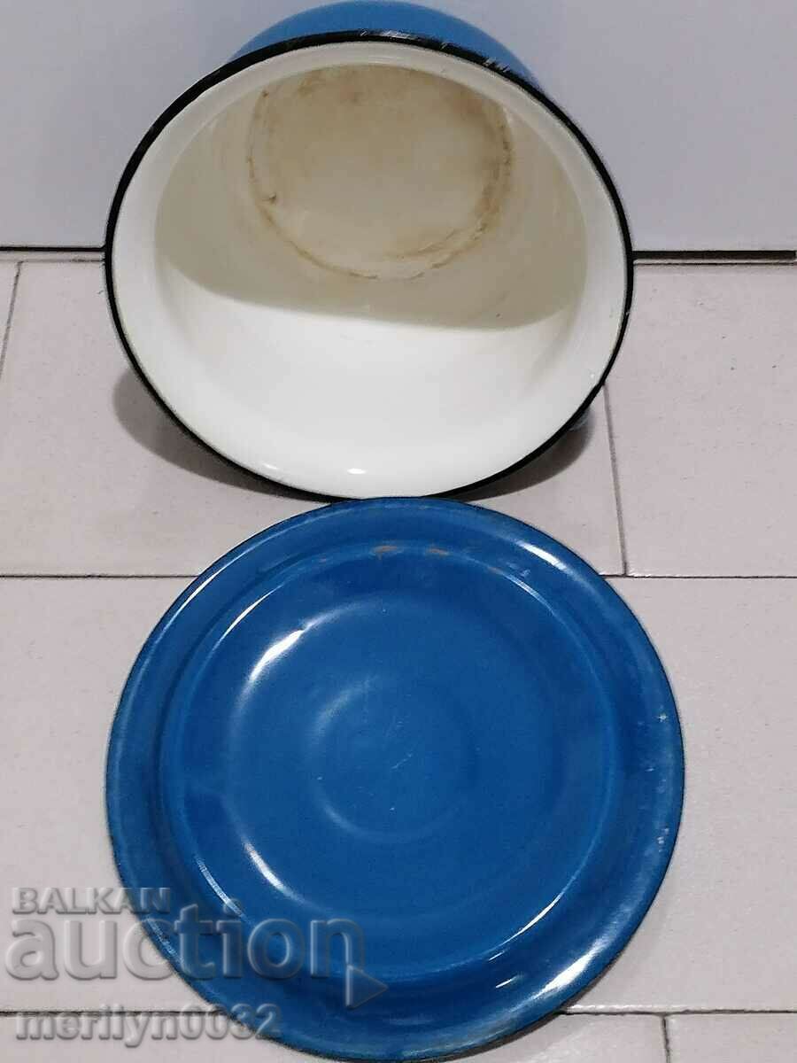 An old enamel tusk, a chuck, a USSR pot - 5 An old enamel tusk, a chuck, a USSR pot - 5