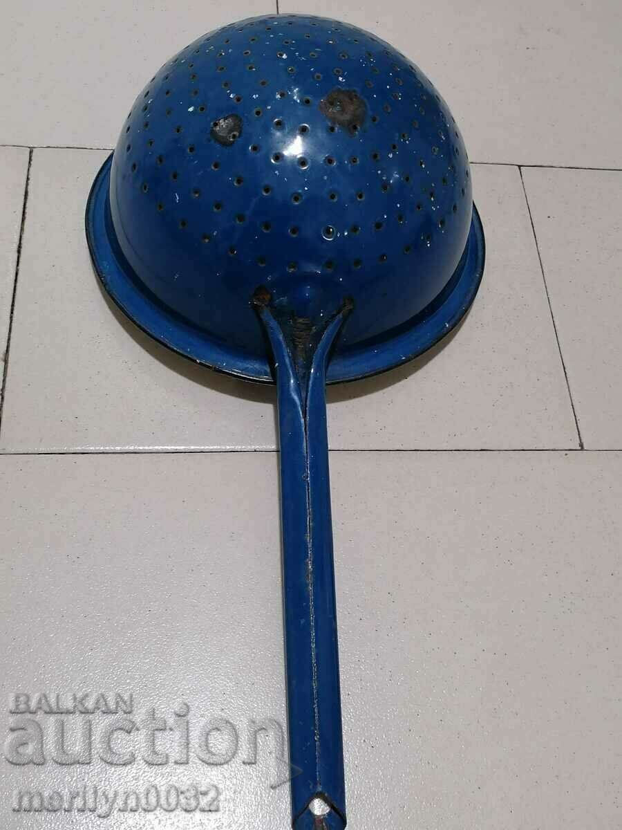 Auction Metal colander with soca enamel, enamel pot, colander Auction Metal colander with soca enamel, enamel pot, colander