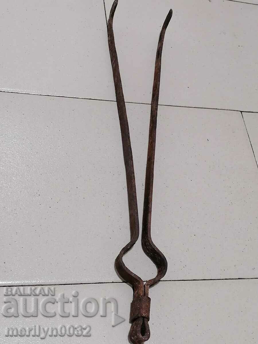 Old hand forged dilaf, wrought iron, mask - 6 Old hand forged dilaf, wrought iron, mask - 6