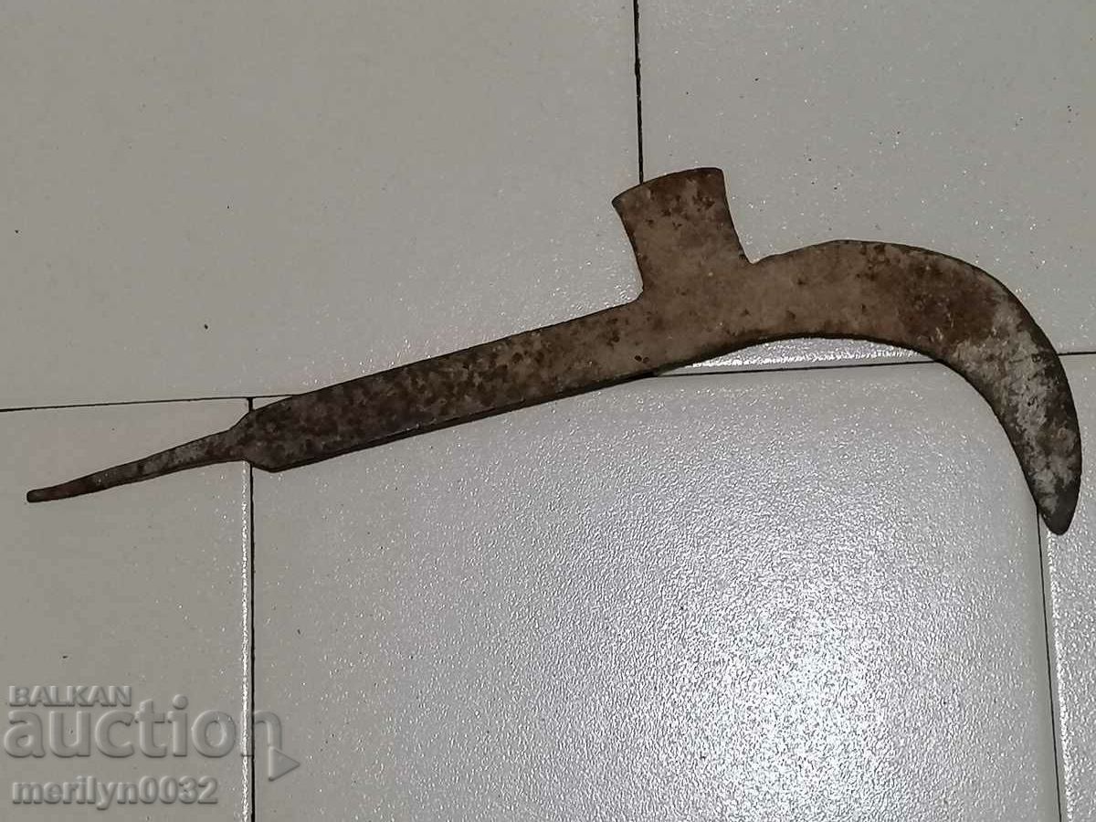 An old tool, an instrument, a hand forged cutter, a chopper, a machete - 7 An old tool, an instrument, a hand forged cutter, a chopper, a machete - 7