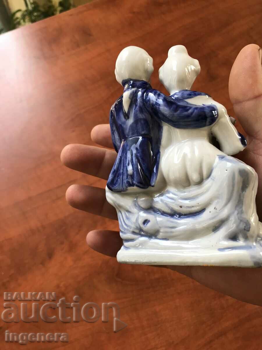 PORCELAIN FIGURE STATUTE GOLD - 5 PORCELAIN FIGURE STATUTE GOLD - 5