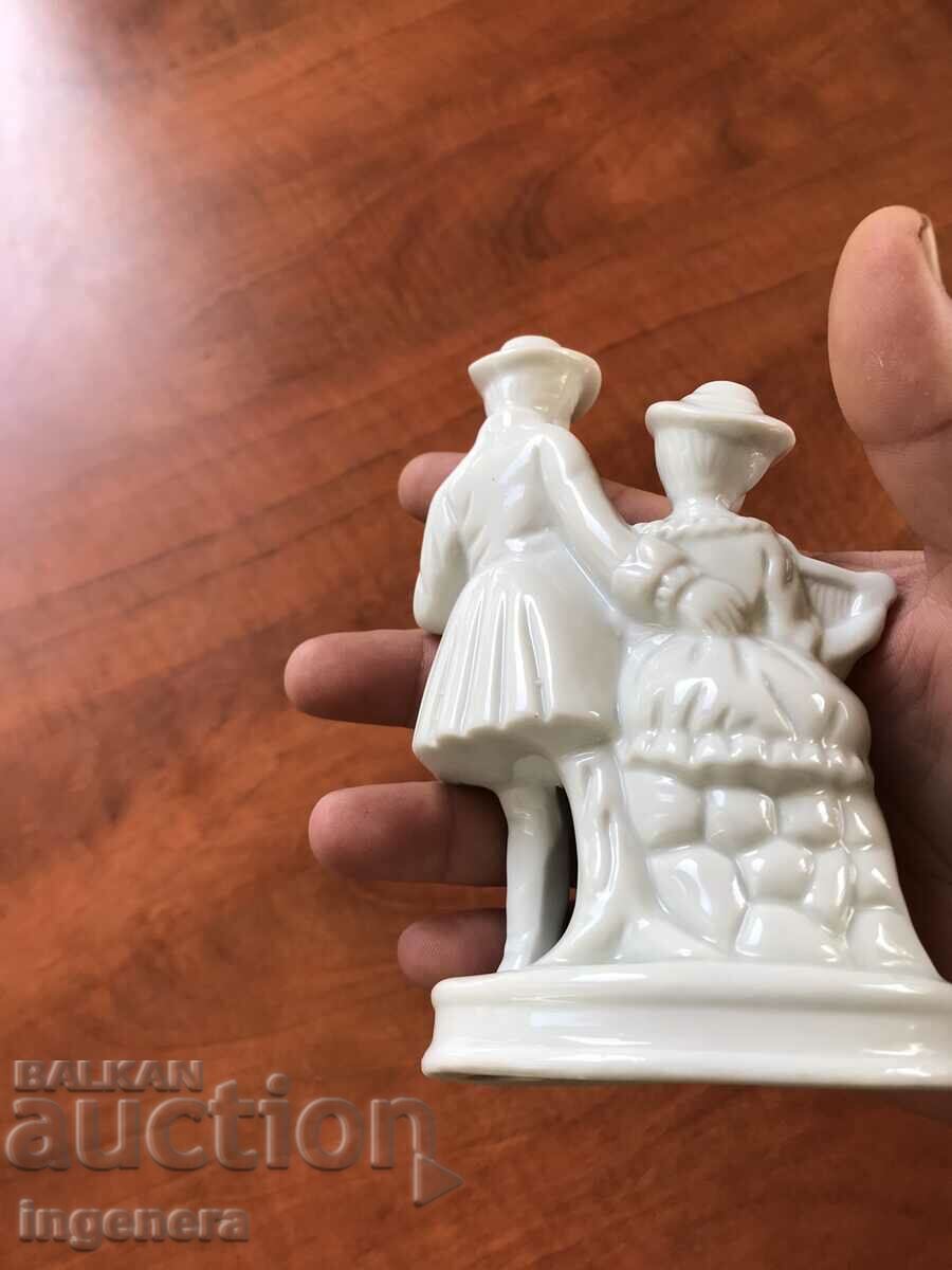 Delivery of PORCELAIN FIGURE STATUTE GOLD