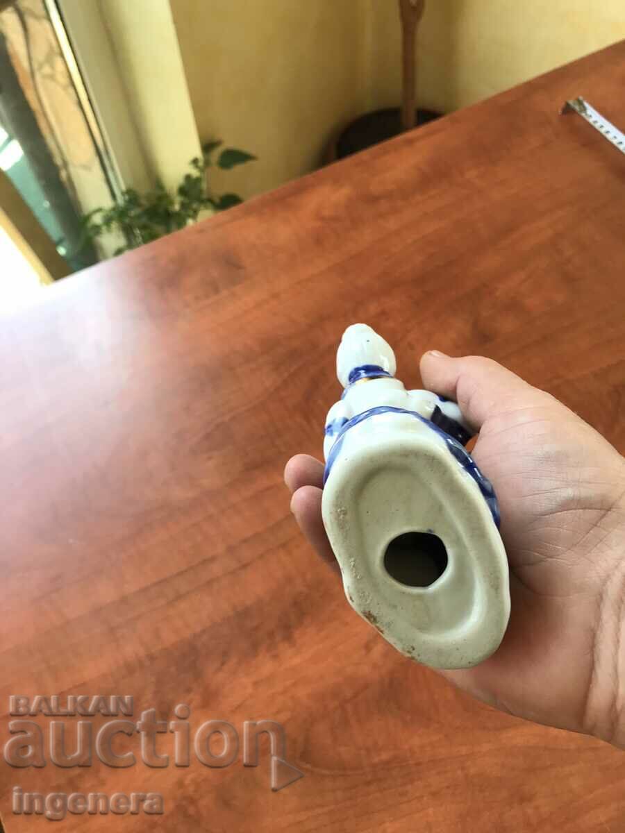 ПОРЦЕЛАН ФИГУРА СТАТУЕТКА ПОЗЛАТА - 6 ПОРЦЕЛАН ФИГУРА СТАТУЕТКА ПОЗЛАТА - 6