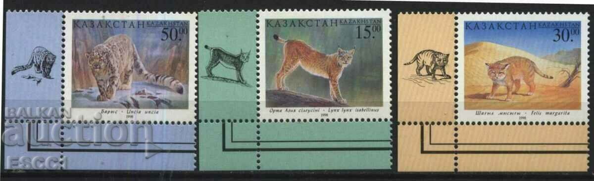 Pure Stamps Fauna Wild Cats Bars Rice 1998 from Kazakhstan