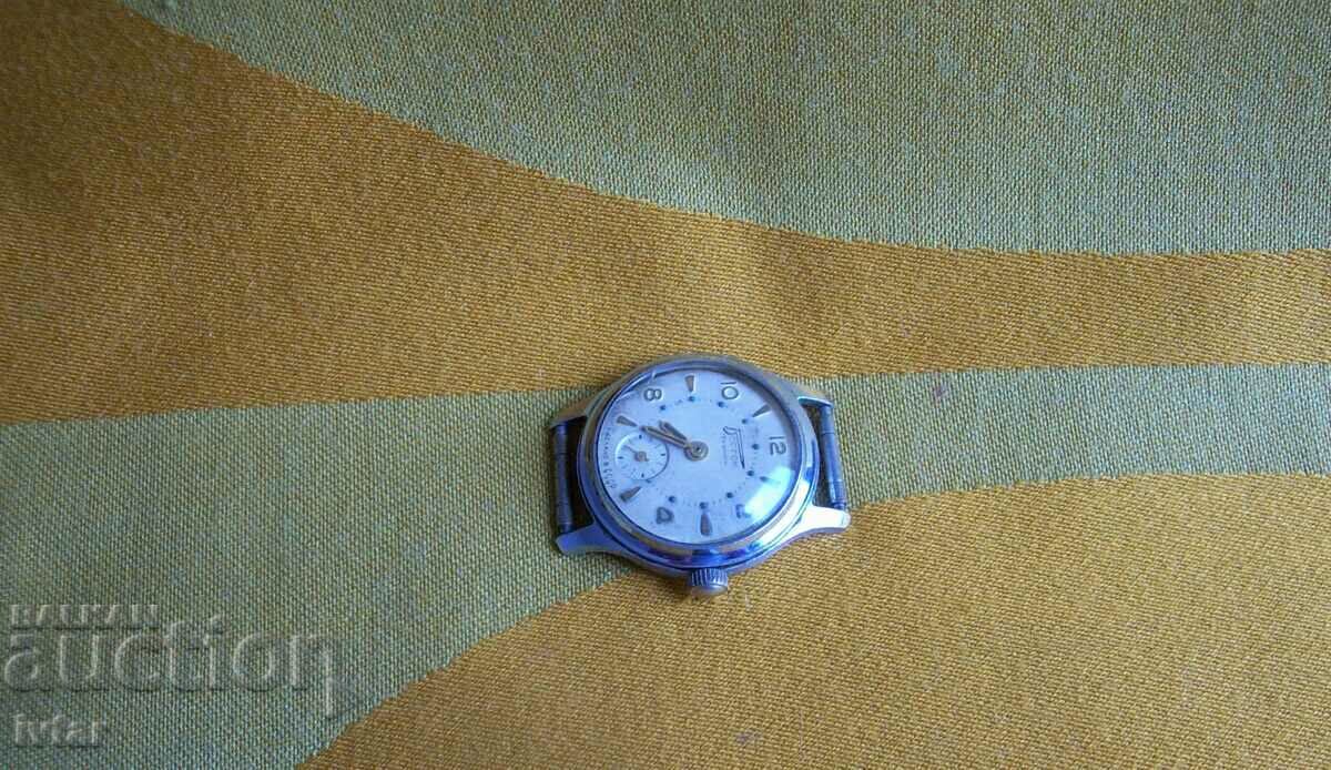 Auction Old model of "VOSTOK" watch Auction Old model of "VOSTOK" watch