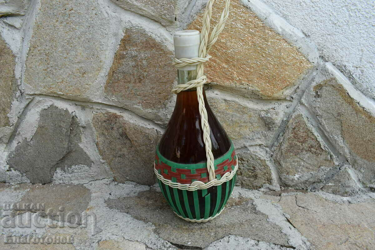 Old wine bottle 1970 - 5